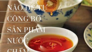 Xám Cà phê Bàn tay Trích dẫn Bài đăng Facebook (1)